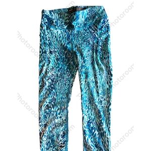 Avia Teal and Black Patterned Leggings